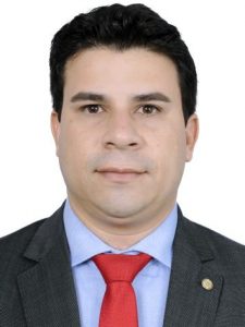 Carlos Veras (PE)
